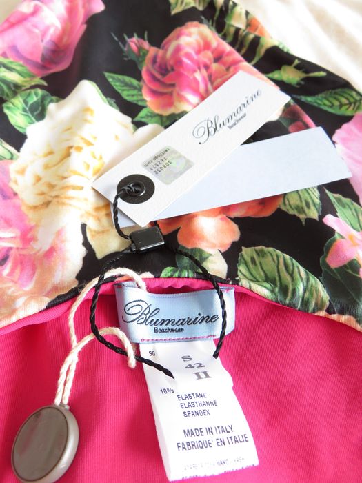 Цял бански Blumarine, XS - S, нов