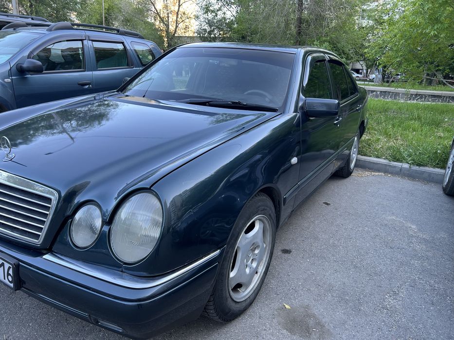 Продам mercedes-benz w210
