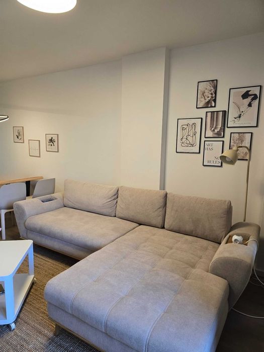 Дава се под наем Двустаен апартамент в София, Център - 63 кв.м за 1000 € - Снимка #1