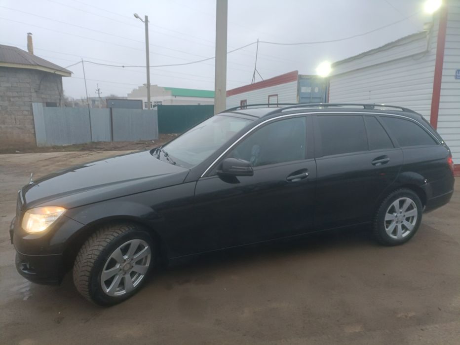 Продам Мерседес w 204 200 cdi 2009 г.