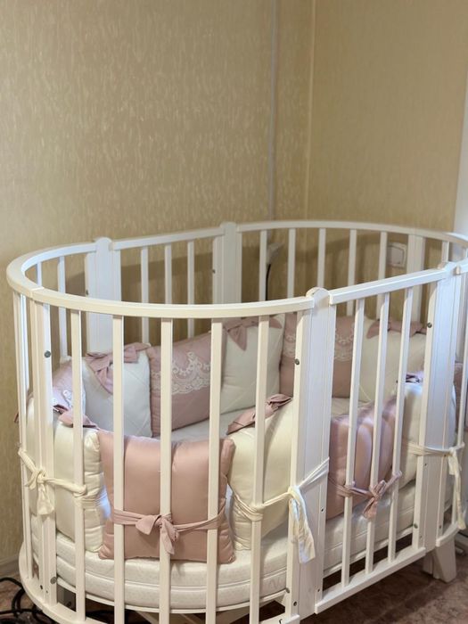 Продам детскую кроватку