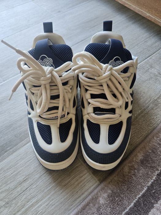 Vand adidasi lv skate