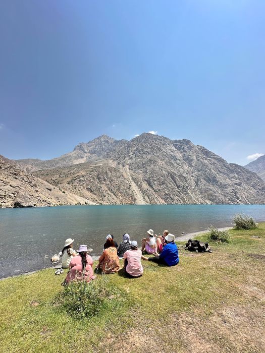 TOJIKISTON.Yetti ko‘lga sayohat — 550 000 so‘m.