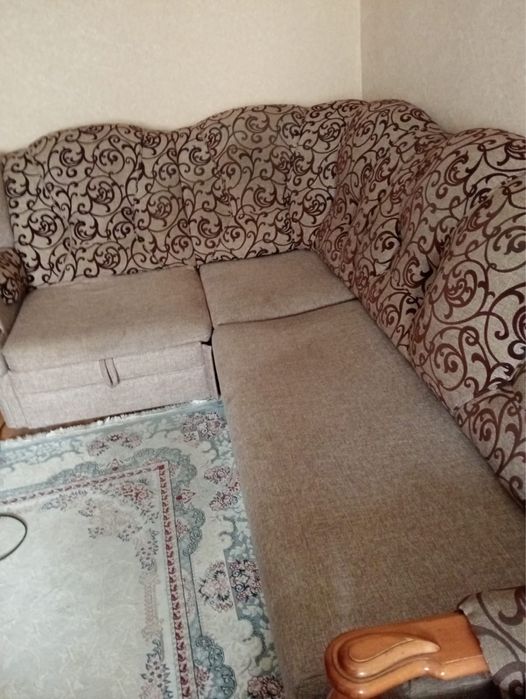 Диван + место в нормальном состоянии