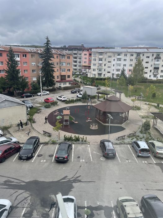 Inchiriez Garsoniera