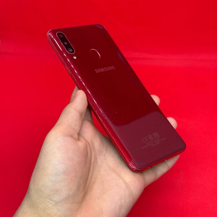 Samsung A20s sotiladi dastavka bor