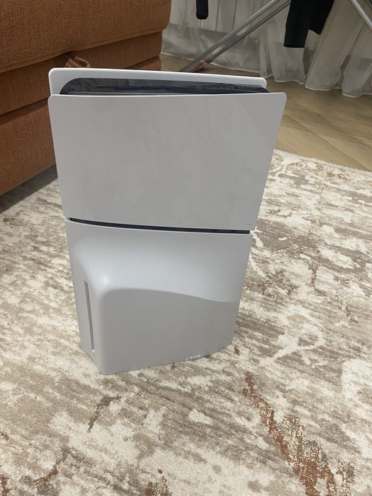 Play Station 5 Slim