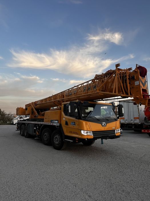Xcmg 50 tonna sotuvda tayyor zoomlion avtokran