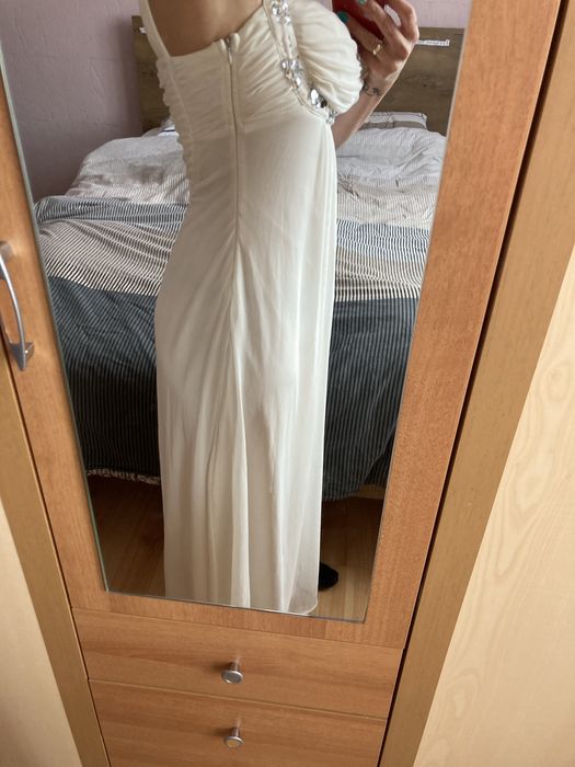 Дамска рокля бял цвят S/M