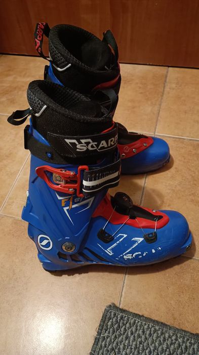Туринг ски обувки Scarpa F1