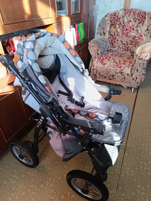 Продам 2 коляски б/у!