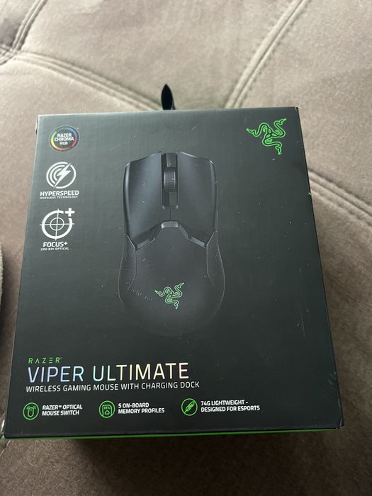 Razer Viper Ultimate - full box Dock - Wireless/Wired