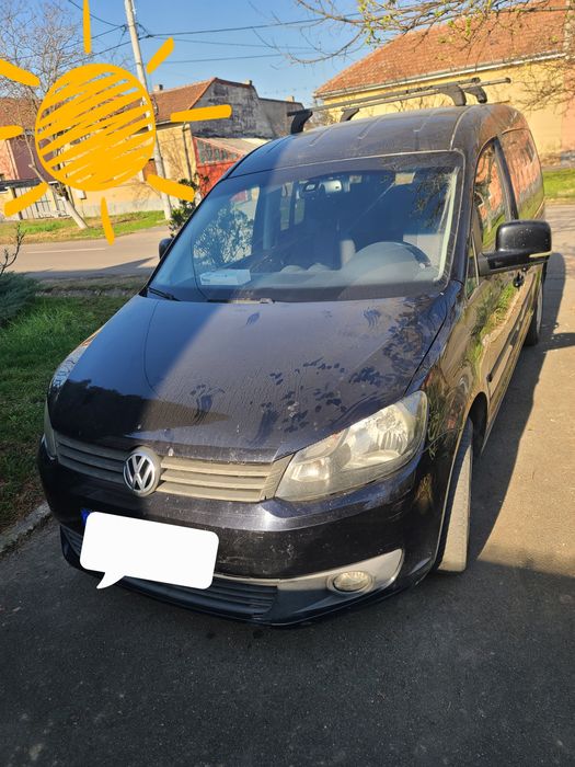 Vând Volkswagen Caddy Maxi