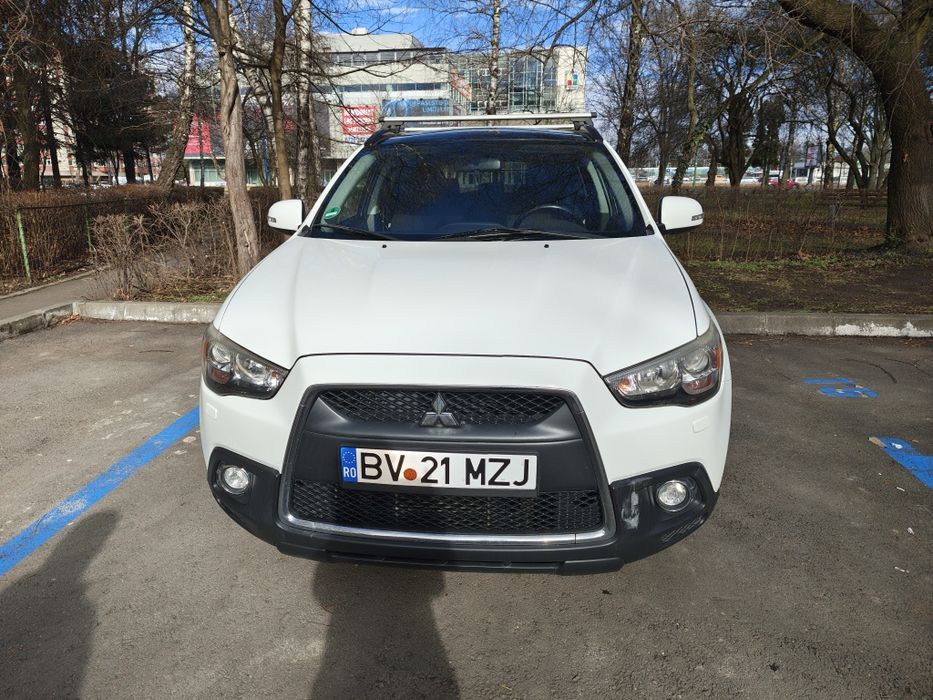 Vând Mitsubishi ASX 1.8 DI-D  4WD cu Diferential Blocabil/ 2010 /  173.000 km / Trapă Electrica