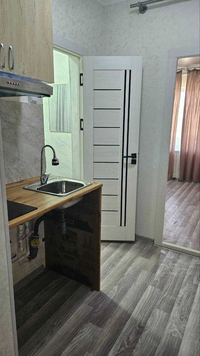 1 / 4 / 4 комнат. Общежитие 20м2. Евро. Ремонт. Ор-р. Урикзор.