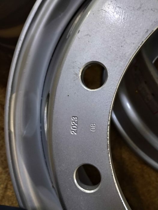 Диски 11,22,5
Колесо дисковое HAR