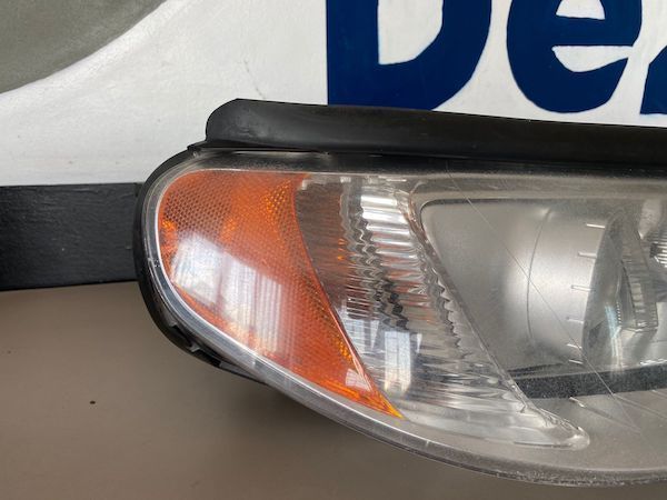 Far Xenon Dreapta Volvo S80 V70 2007-2012 31214348