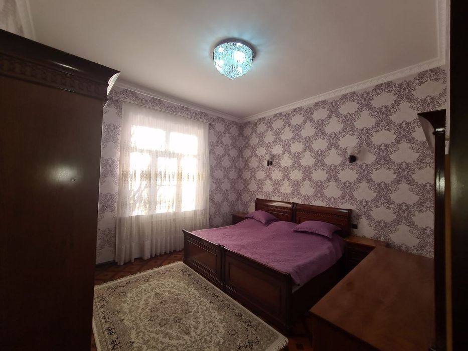 Продам новый 2 этажный, 3-х уровневый дом по улице