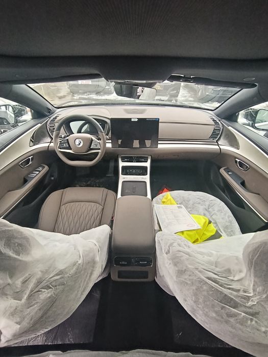 BYD Han  2026 restauling 635km