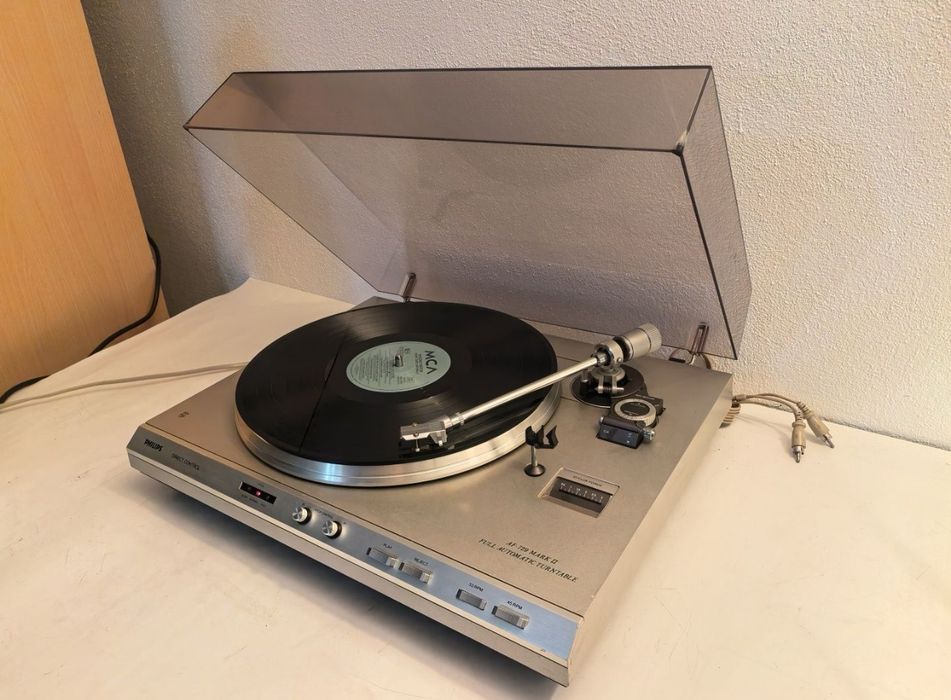 Pick up Philips AF 729 Mark II full automatic mufe RCA
