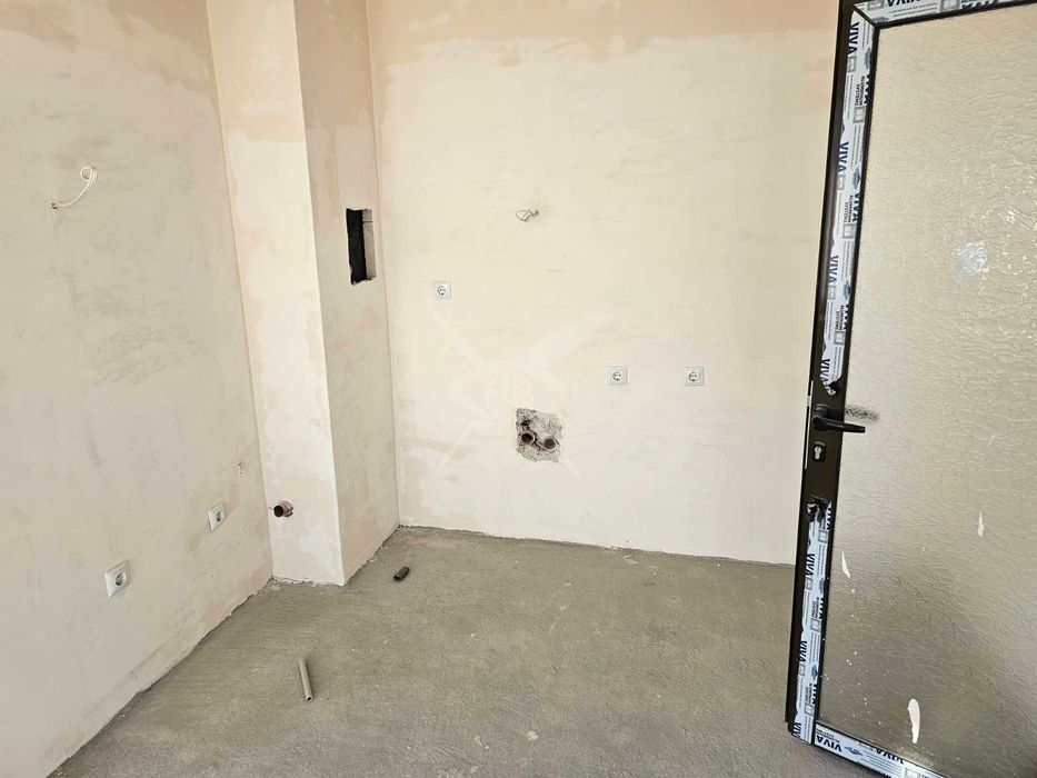 Продава се Двустаен апартамент в Бургас, Меден рудник - зона А - 44 кв.м за 1182 €/кв.м - Снимка #2