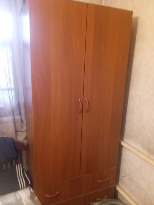 Продам Шифоньер.