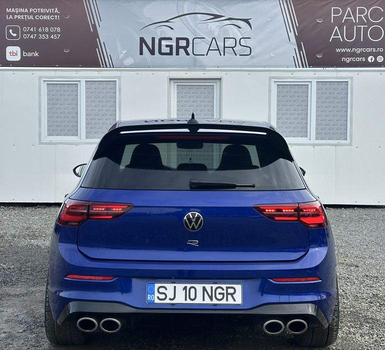 Volkswagen Golf 8R 2023 4Motion 320CP DSG7