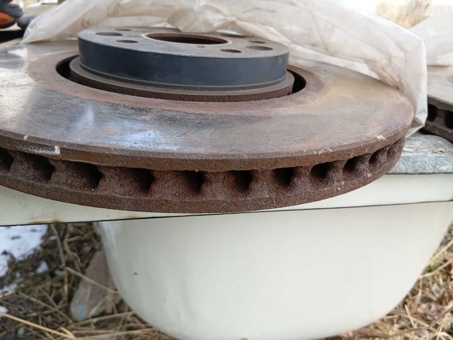 Продам диск тойота