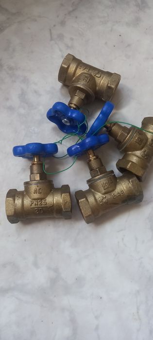 Вентиль (клапан) латунный