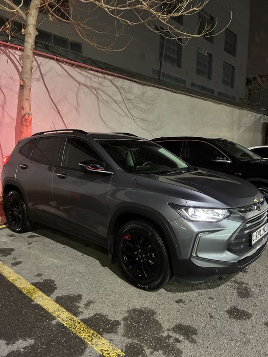 Chevrolet Tracker Red Line