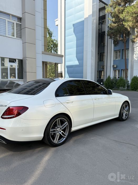 Mercedes Benz W 213 E 200 Sport