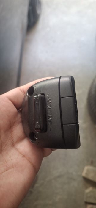 Продам кнопки руля мултимедия от jentra и nexia 3 оригинал