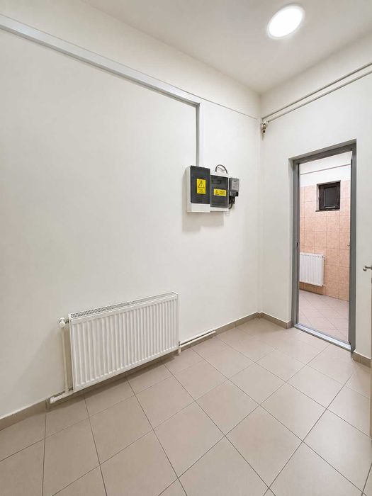 Spațiu comercial stradal 57 mp –Calea Ferentari nr. 83 | Lângă Mega Image | Vad intens | Ideal magazin, cofetărie, coffee-to-go, bar, beauty, servicii