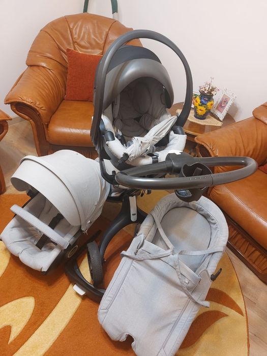 Căruț  Stokke Xplory X 3 in 1 pachet complet stare perfectă !