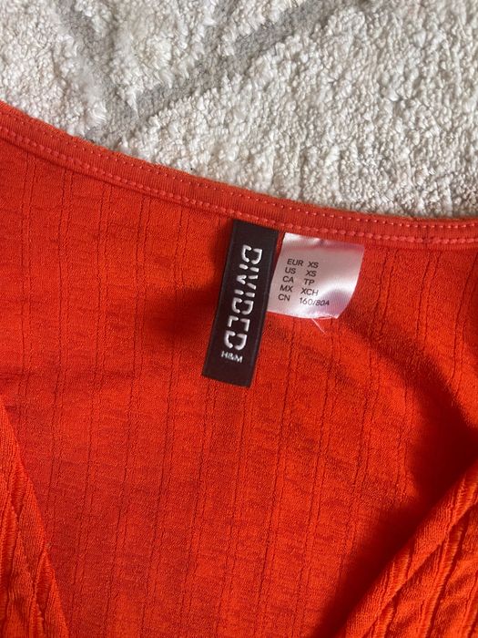 Легкий лонгслив с вырезами от H&M