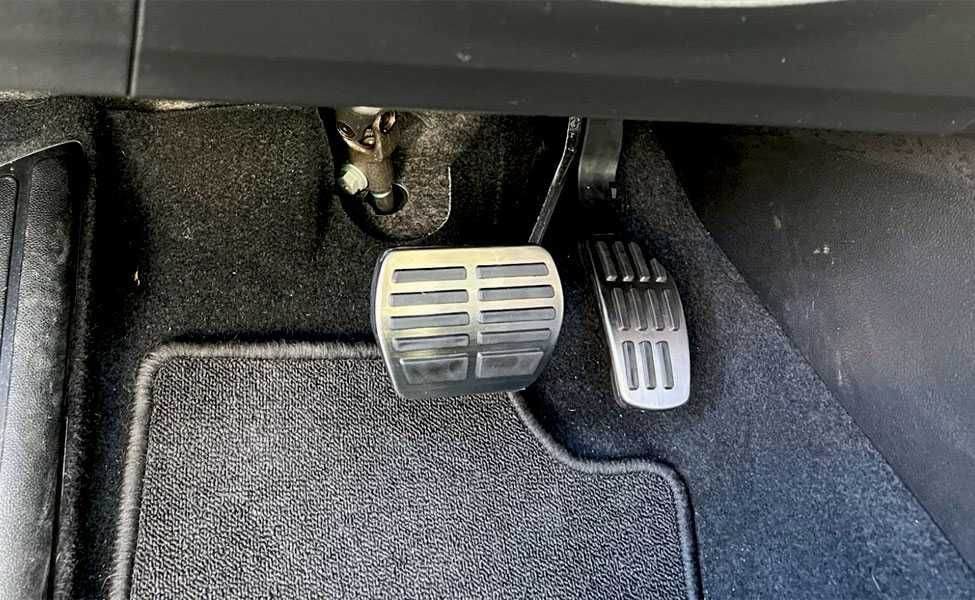 Ornamente INOX pedale - Nissan Qashqai, Juke, Rogue, X-Trail, Micra