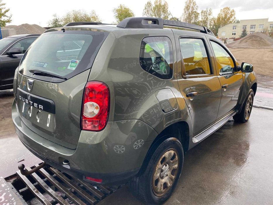 dezmembrez Dacia Duster 1.5dci 2014/bara fata duster /usa duster/haion