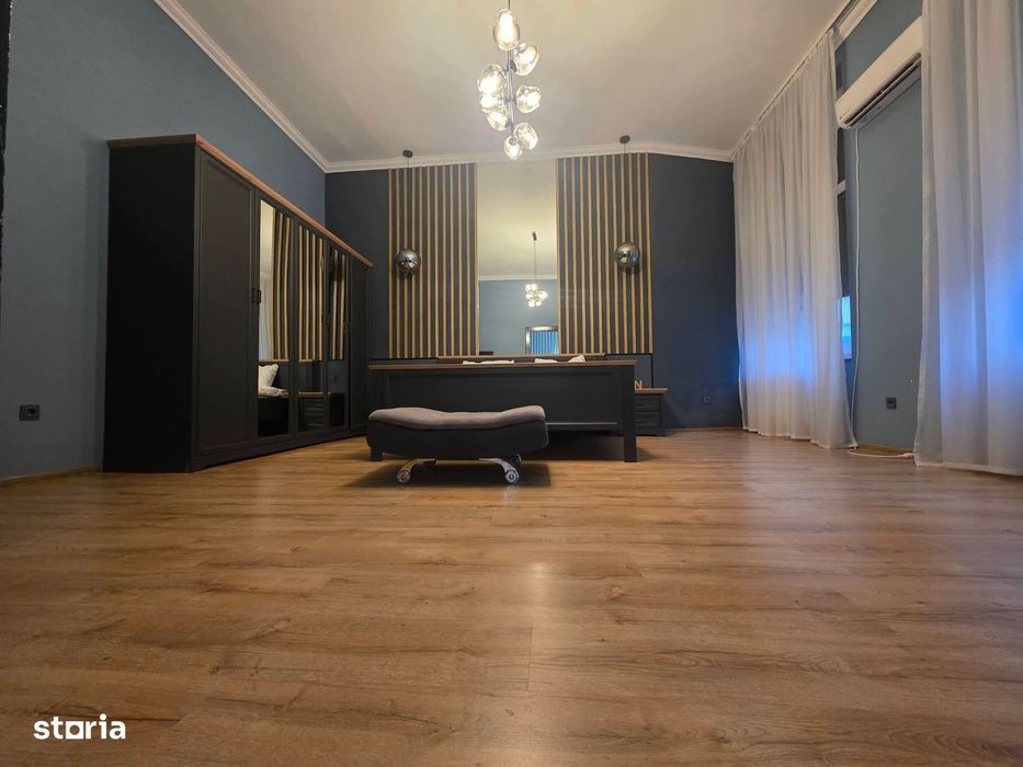 2 Apartamente De Vânzare La Pachet, În Centrul Oradei.