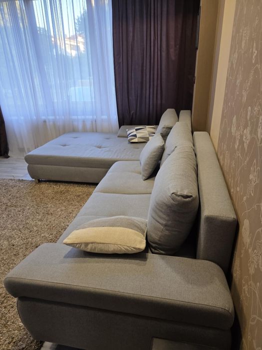 Ъглов диван с функция сън