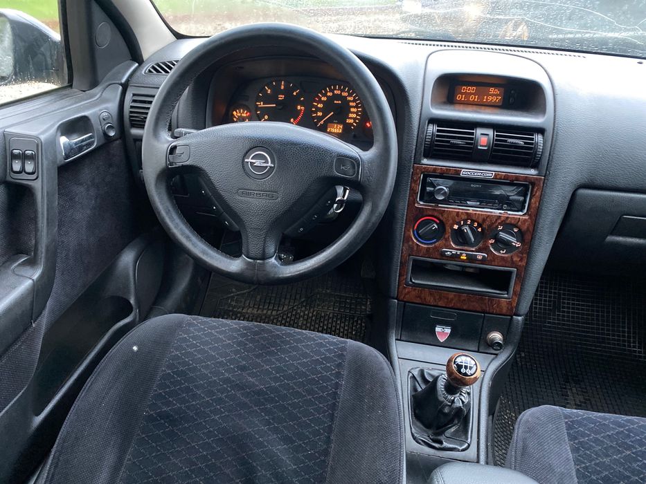 Usa Opel Astra G sedan