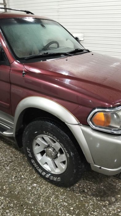 Продам Мицубиси Монтеро спорт