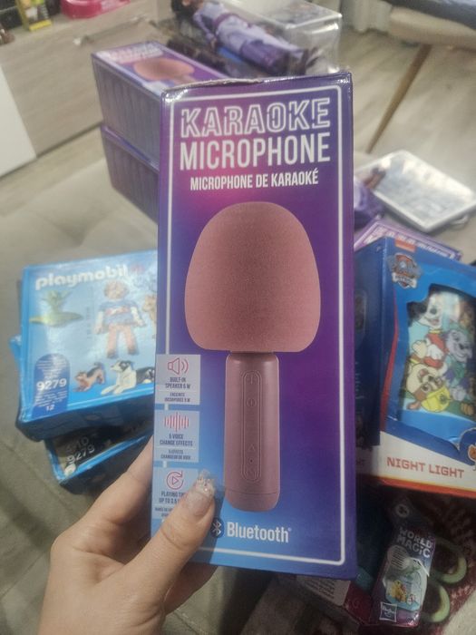 Papusa si alte jucarii