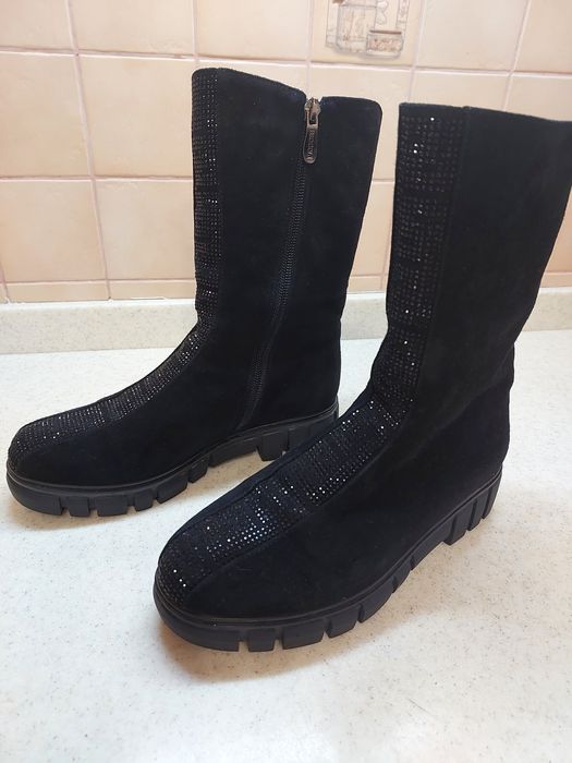 Сапоги  зимние  36 размер