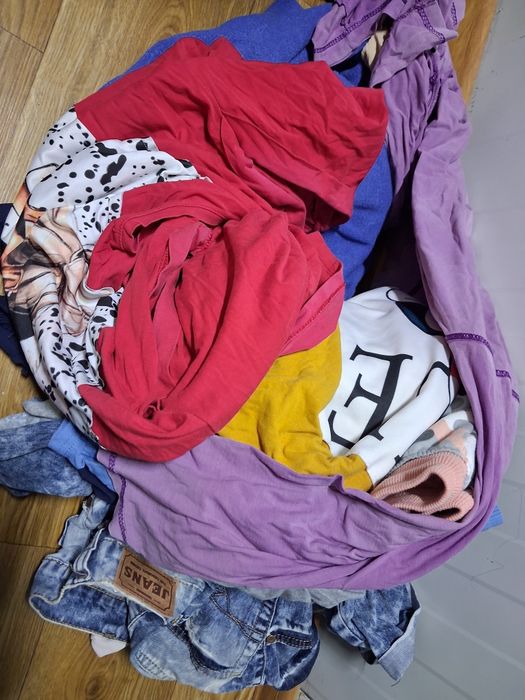 Donez hainde de damă