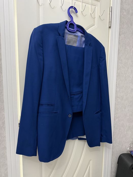 Мужской костюм zara