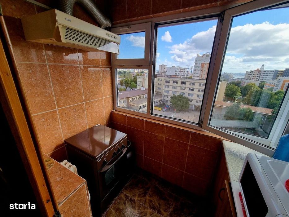 Gara mangaliei-apartament 2 camere decomandat 52 mp