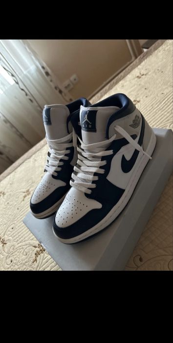 Nike Air Jordan 1 Mid