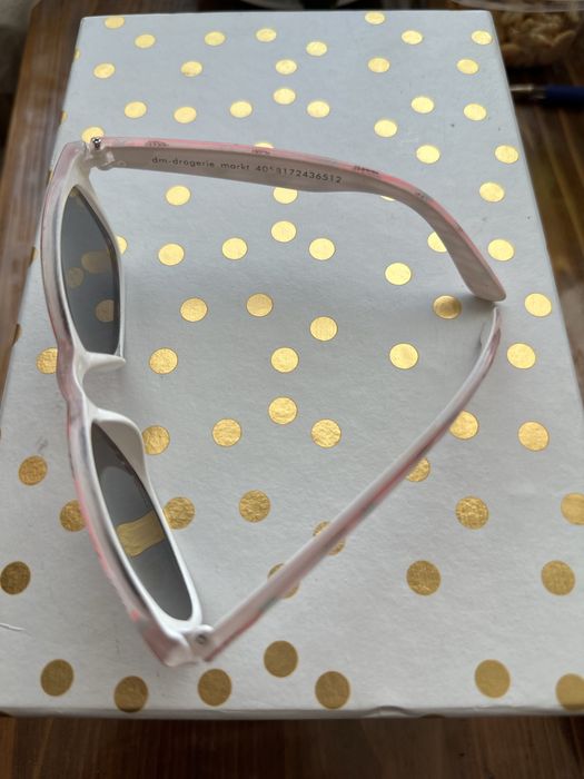 Детски слънчеви очила от DM