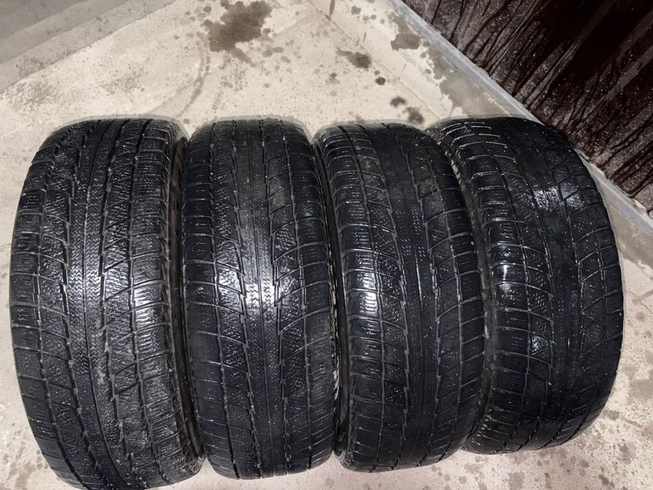 Продам резины с дисками 15