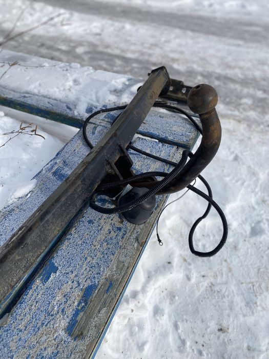 Фаркоп на киа рио.